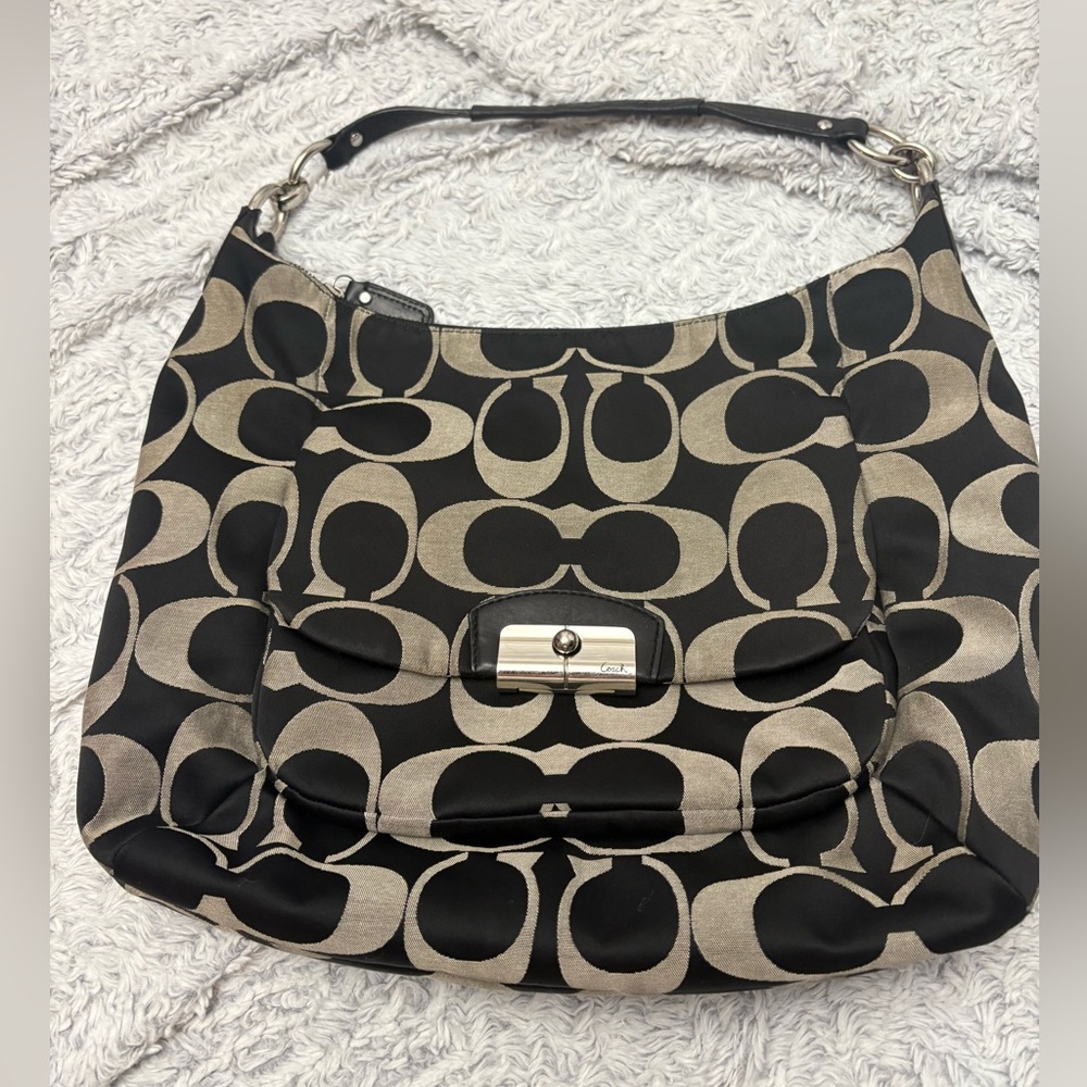Coach Kristin Signature C Black and Cream Purse